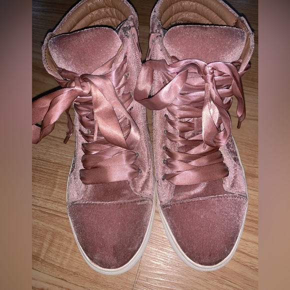 Steve Madden Shoes size 8 - Picture 3 of 15
